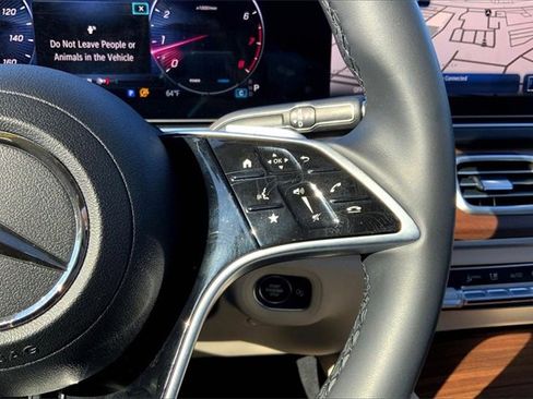 Used 2025 Mercedes-Benz GLE 350 4MATIC image 21