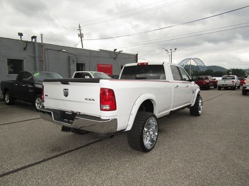 Used 2016 RAM 2500 SLT AWD/4WD image 4