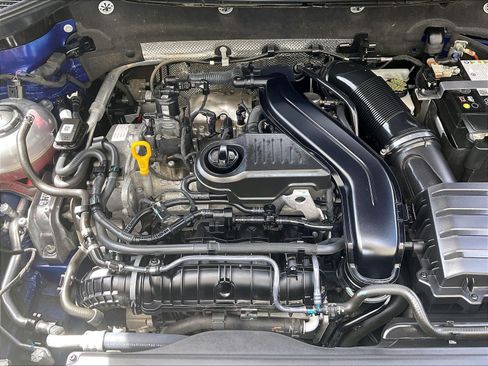 Certified 2024 Volkswagen Taos S AWD/4WD image 30