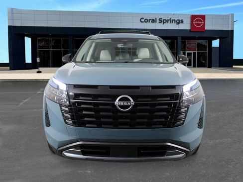 New 2026 Nissan Pathfinder SL FWD image 8