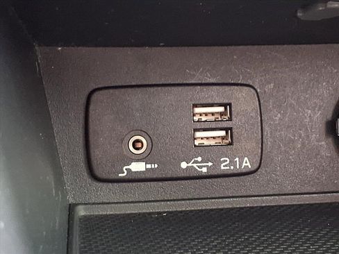 Used 2022 Subaru Crosstrek 2.5i Sport w/ Popular Package #3 image 20