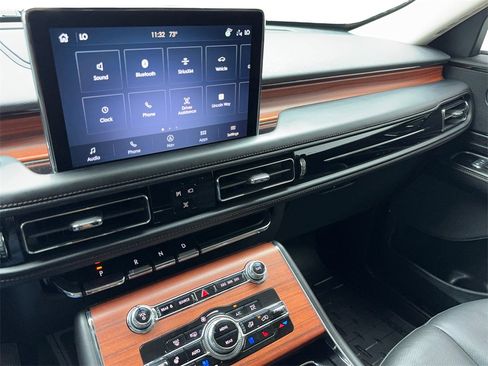 Used 2024 Lincoln Aviator Reserve w/ Equipment Group 201A image 24