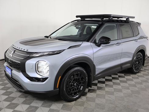 New 2026 Mitsubishi Outlander Trail Edition image 10