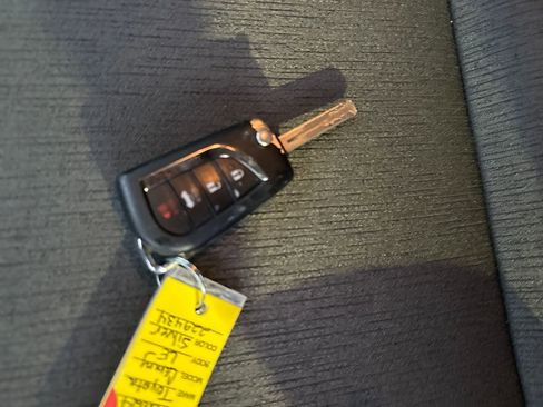 Used 2024 Toyota Camry LE image 30