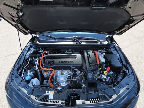 Certified 2024 Honda Accord Sport image 10