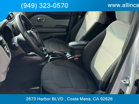 Used 2014 Kia Soul + w/ UVO w/Eservices Package image 7