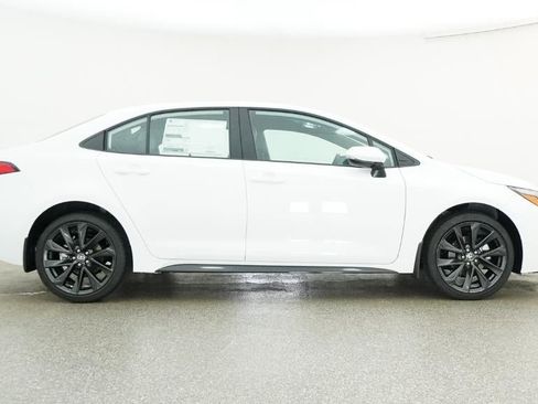 New 2026 Toyota Corolla SE image 27