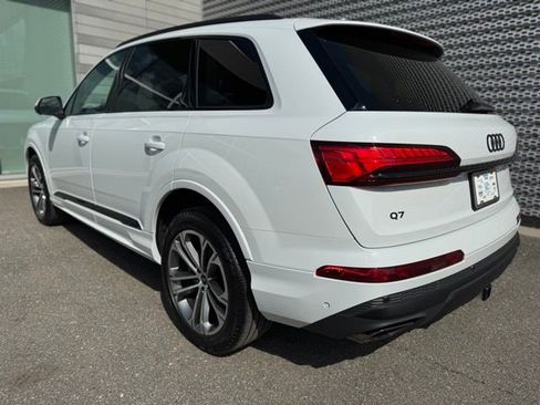 New 2026 Audi Q7 3.0T Premium image 3