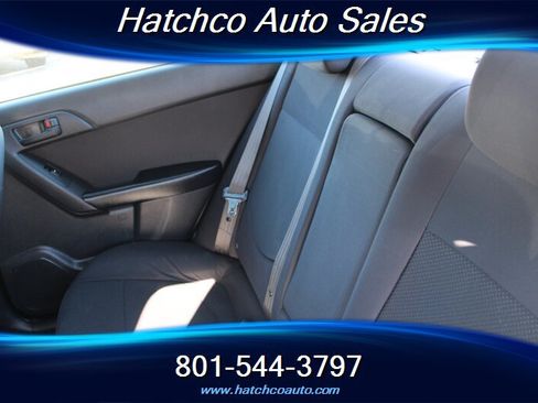 Used 2012 Kia Forte EX FWD image 15