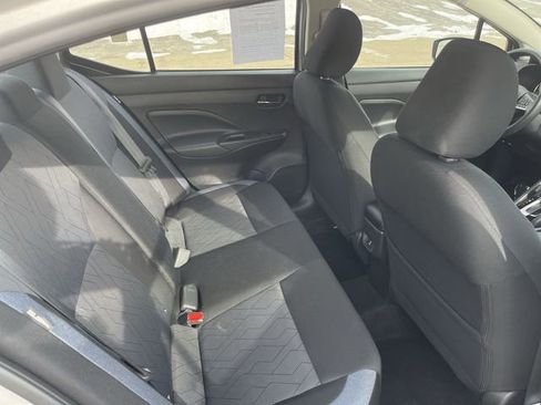Used 2023 Nissan Versa SV image 15