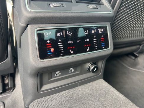 Used 2025 Audi S6 Prestige image 39