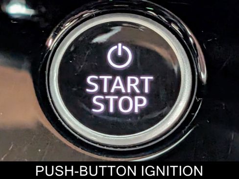 Used 2024 Audi Q4 e-tron Premium Plus image 31