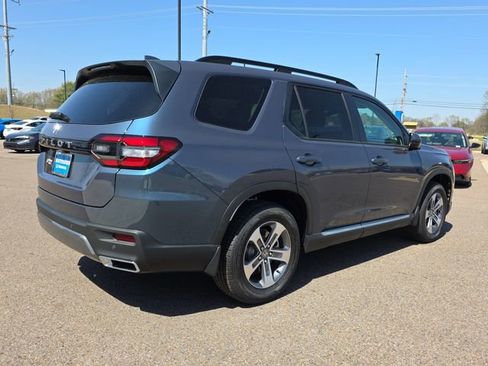 New 2026 Honda Pilot EX-L image 3