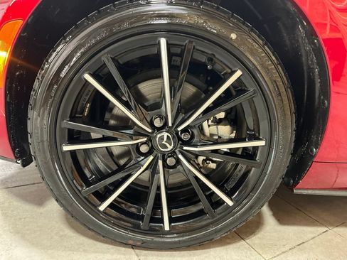 Certified 2025 MAZDA MX-5 Miata RF Grand Touring RWD image 12