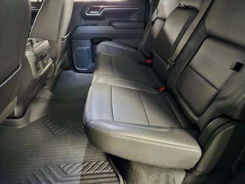 Used 2023 Chevrolet Silverado 1500 LT Trail Boss w/ LT Trail Boss Premium Package AWD/4WD image 15