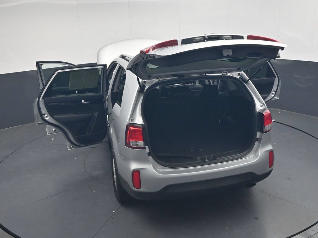 Used 2015 Kia Sorento LX AWD/4WD image 46