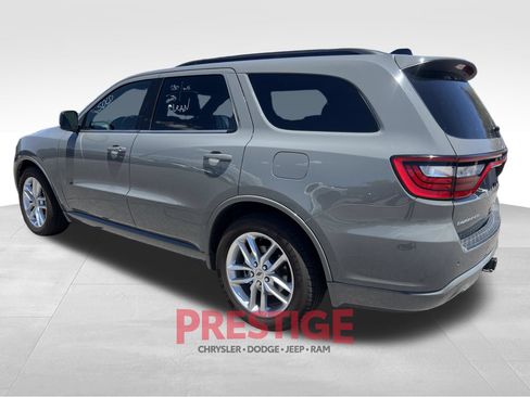 Used 2024 Dodge Durango GT RWD image 13