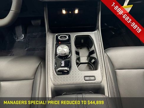 Used 2025 Jeep Wagoneer S Limited image 15