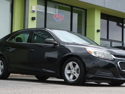 Used 2014 Chevrolet Malibu LS FWD image 14