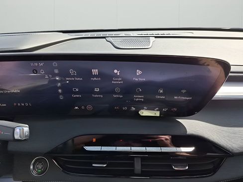 New 2026 Buick Enclave Preferred image 39