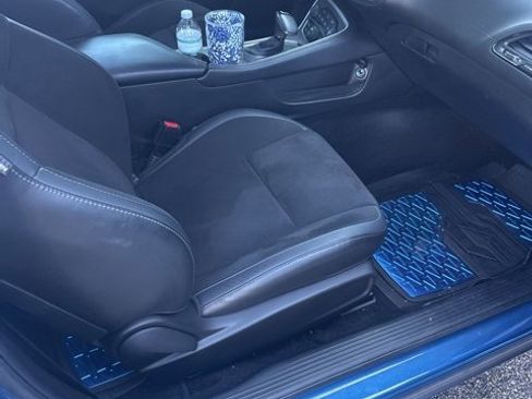 Used 2022 Dodge Challenger GT w/ Plus Package image 5