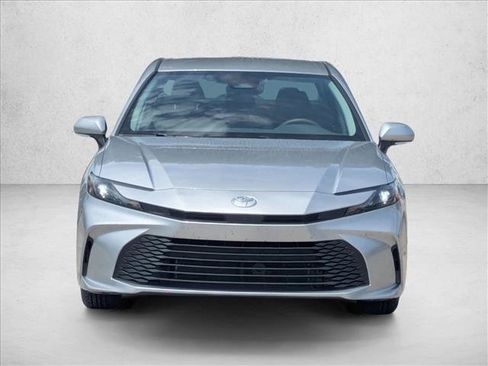 Used 2026 Toyota Camry LE w/ Convenience Package FWD image 2