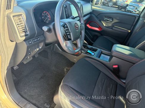 Used 2024 Nissan Frontier PRO-4X w/ Technology Package image 21