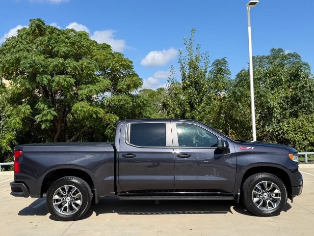 Used 2023 Chevrolet Silverado 1500 RST AWD/4WD image 6