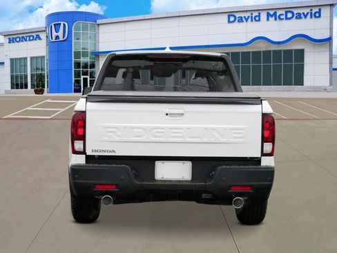 New 2025 Honda Ridgeline Black Edition image 5