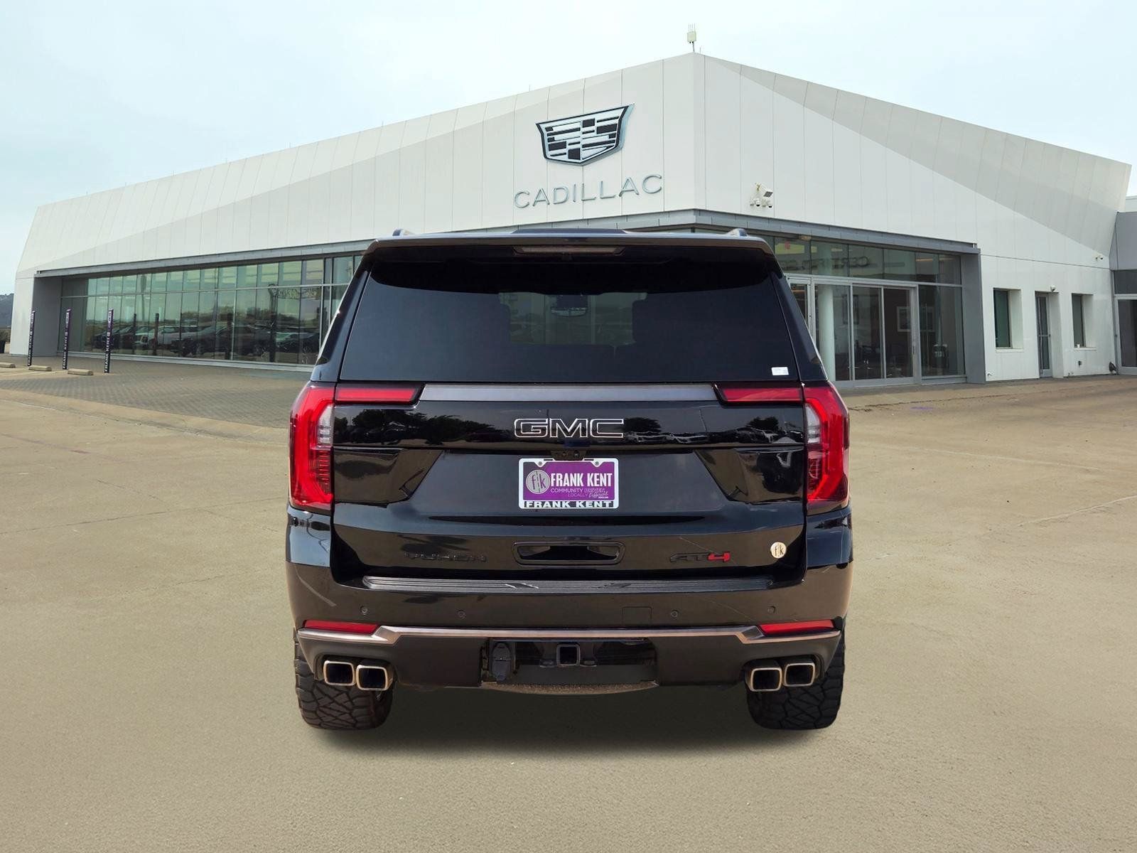 Used 2026 GMC Yukon AT4 Ultimate w/ LPO, Floor Liner Package AWD/4WD image 5