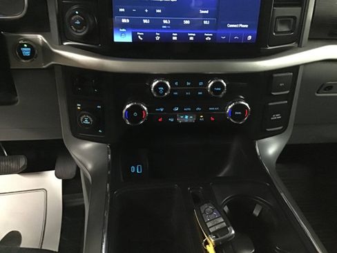 Used 2022 Ford F150 XLT w/ Equipment Group 302A High AWD/4WD image 21