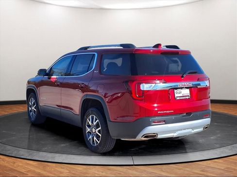 Used 2023 GMC Acadia SLT w/ Preferred Package image 17