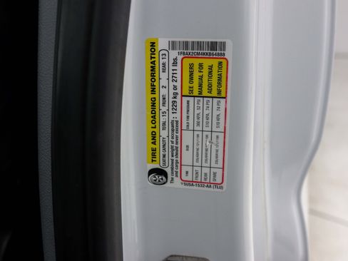 Used 2019 Ford Transit 350 XLT image 31