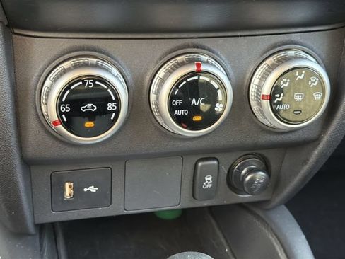 Used 2025 Mitsubishi Outlander Sport ES AWD/4WD image 12