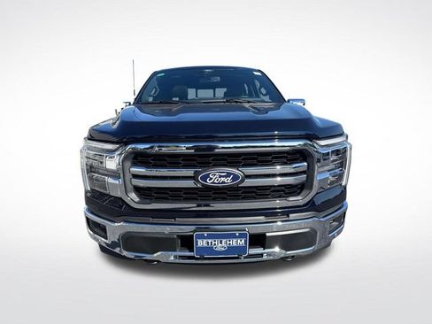 Used 2025 Ford F150 Lariat w/ Equipment Group 502A High AWD/4WD image 9
