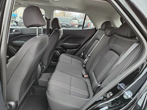 Used 2026 Hyundai Venue SEL FWD image 14