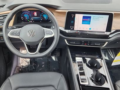 New 2026 Volkswagen Atlas SE