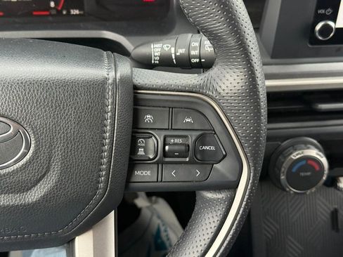 Certified 2025 Toyota 4Runner SR5 image 22