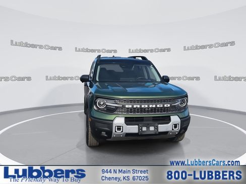 Used 2025 Ford Bronco Sport Badlands image 3