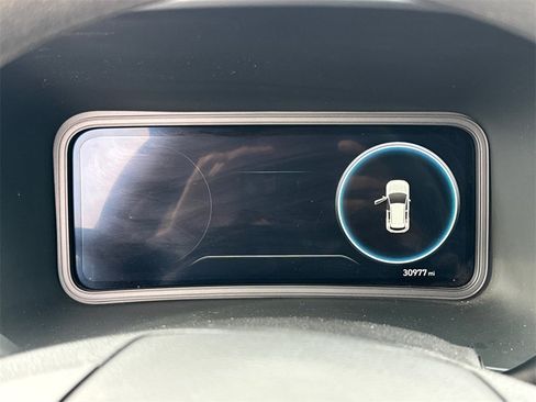 Used 2023 Hyundai Kona SE w/ Cargo Package image 13