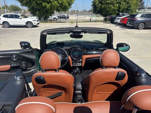 Used 2024 MINI Cooper S image 15