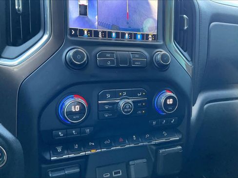 Used 2021 Chevrolet Silverado 2500 High Country w/ Z71 Off-Road Package image 31