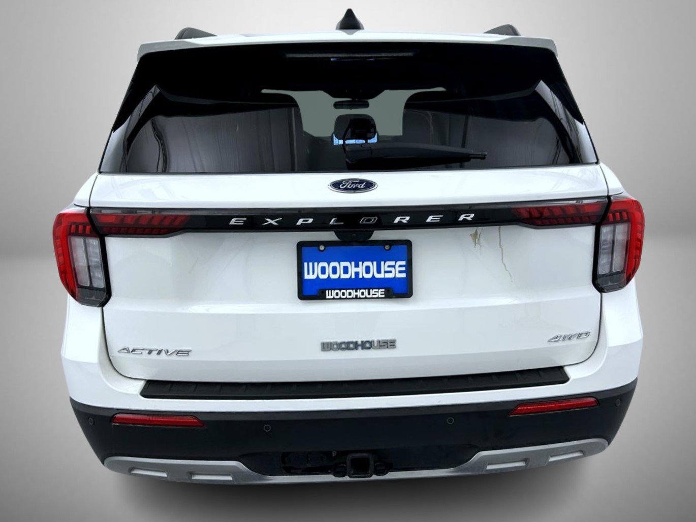 Used 2025 Ford Explorer Active w/ Active Comfort Package AWD/4WD image 6