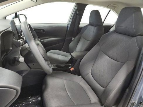 Used 2022 Toyota Corolla LE FWD image 20