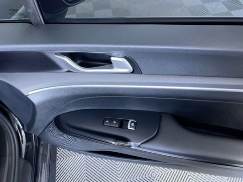 Used 2022 Kia K5 GT-Line w/ GT-Line FWD Premium Package image 29