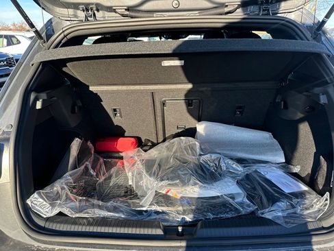 New 2026 Volkswagen Golf image 29