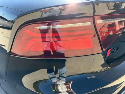 Used 2016 Audi RS 7 Prestige w/ RS 7 Dynamic Package image 72