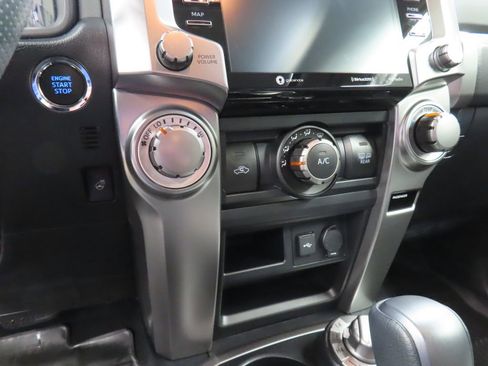 Used 2024 Toyota 4Runner SR5 Premium w/ Moonroof Package AWD/4WD image 49