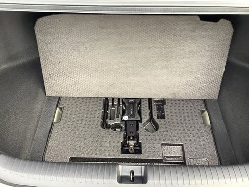 Used 2023 Honda Accord LX image 28