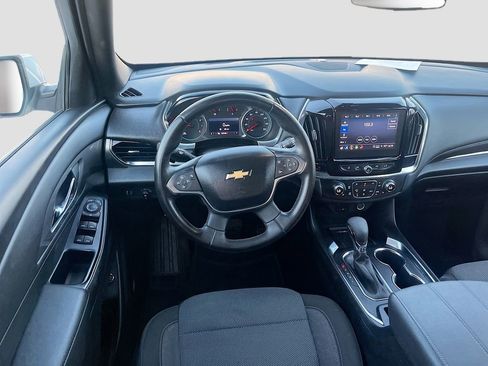 Used 2023 Chevrolet Traverse LT FWD image 22
